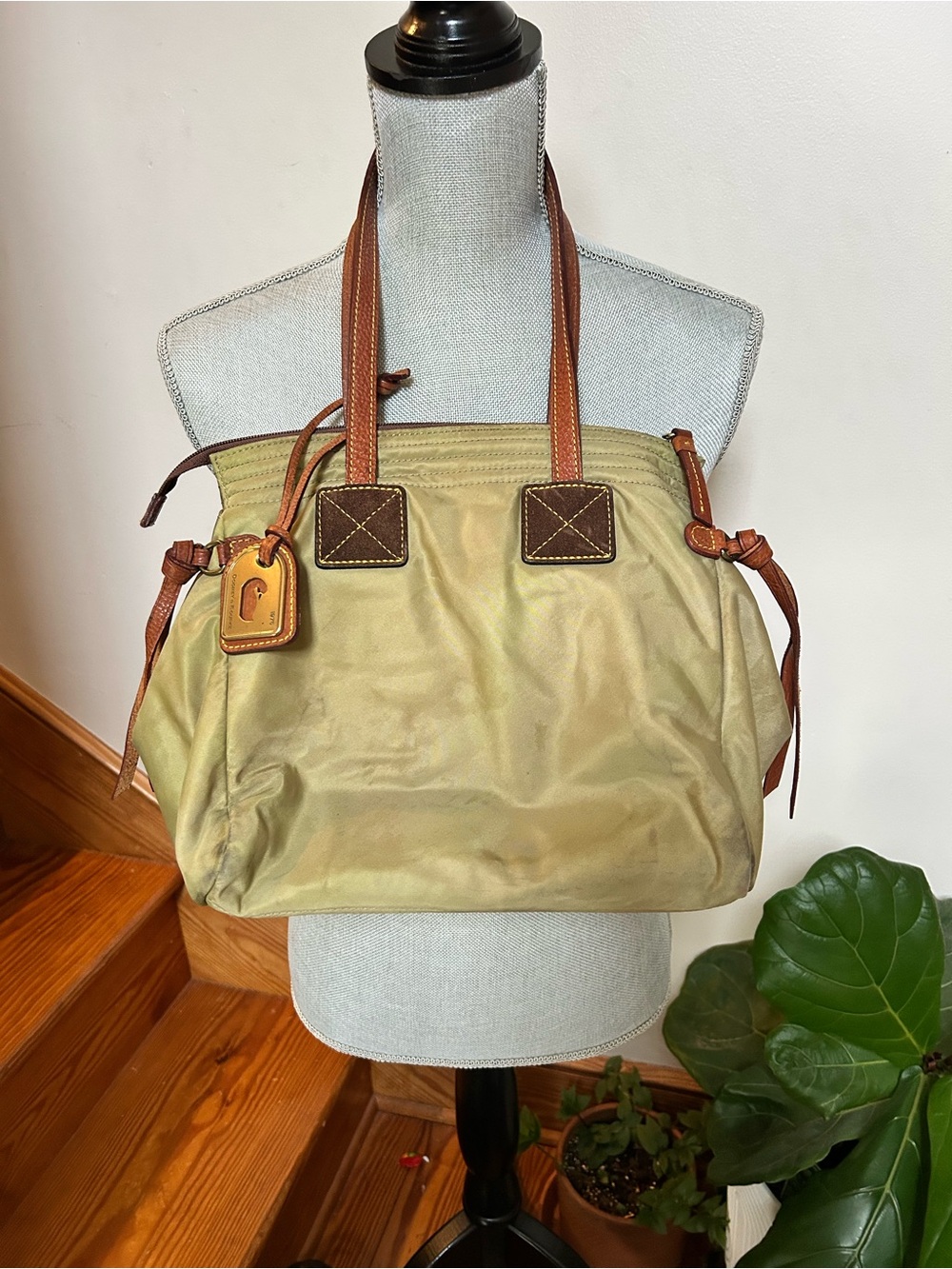 Classic Women's Tote Bag in Olive Green and Tan Dooney & Bourke
